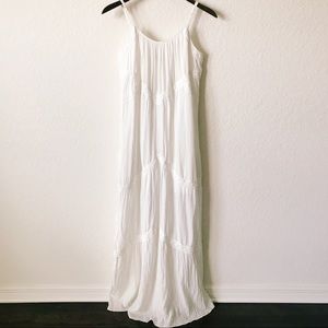 Alice & Trixie White Maxi Dress